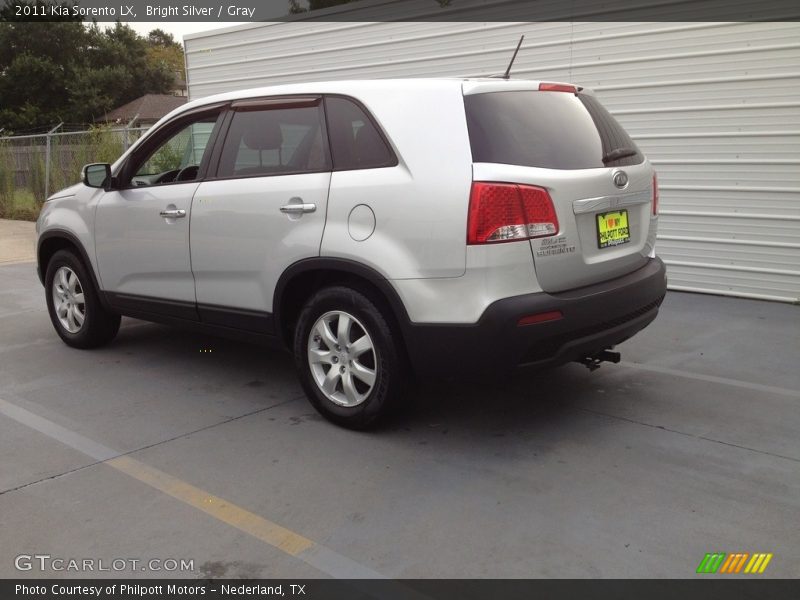 Bright Silver / Gray 2011 Kia Sorento LX