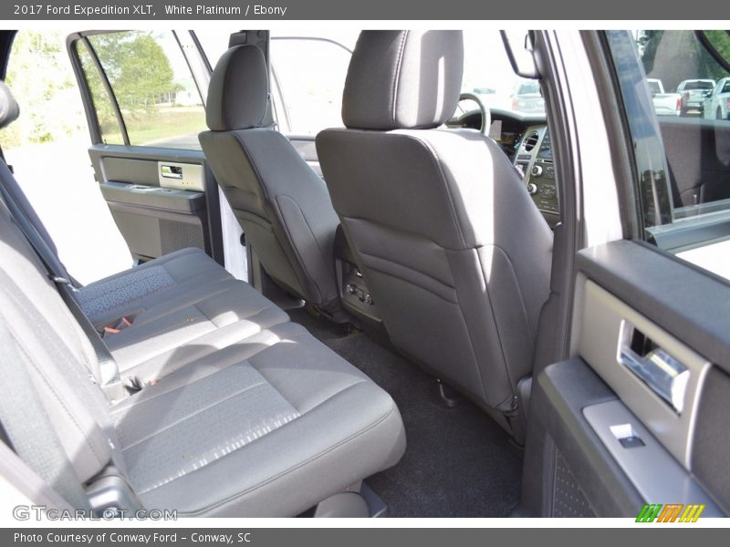 White Platinum / Ebony 2017 Ford Expedition XLT