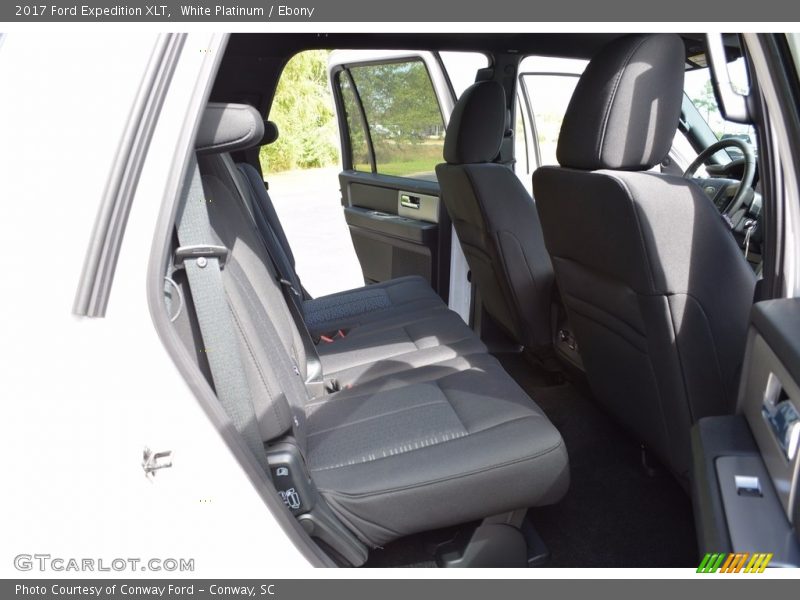 White Platinum / Ebony 2017 Ford Expedition XLT