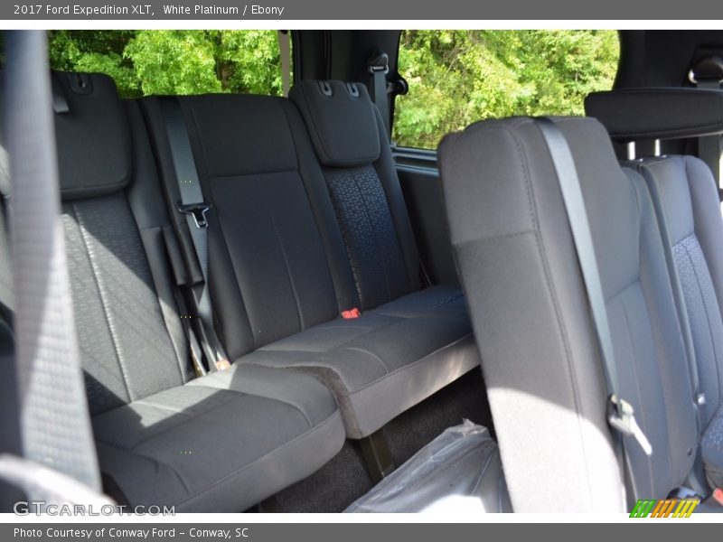 White Platinum / Ebony 2017 Ford Expedition XLT