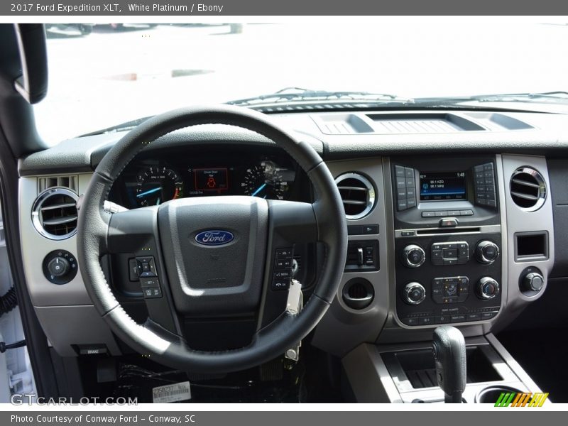 White Platinum / Ebony 2017 Ford Expedition XLT