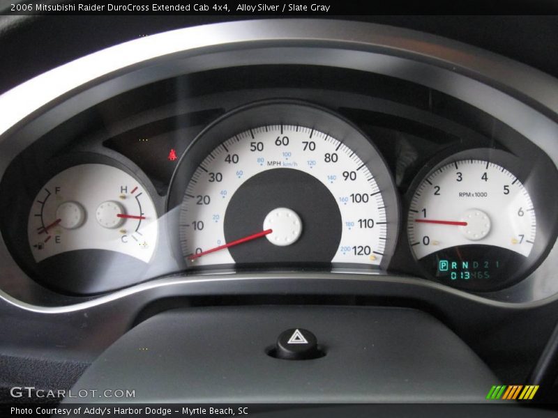 Alloy Silver / Slate Gray 2006 Mitsubishi Raider DuroCross Extended Cab 4x4