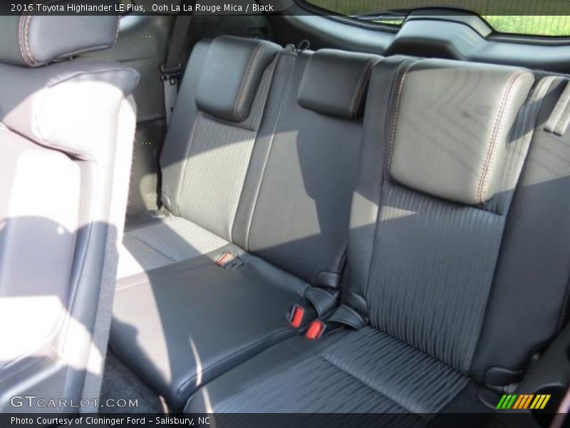 Ooh La La Rouge Mica / Black 2016 Toyota Highlander LE Plus