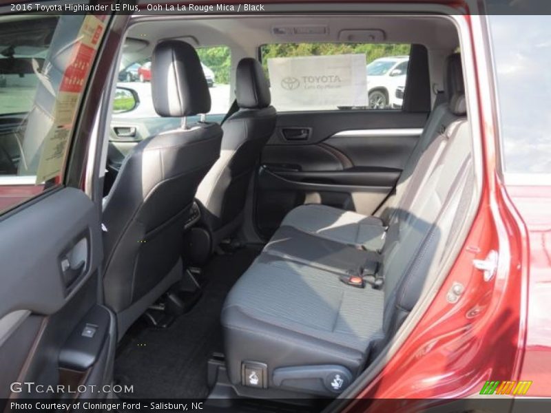 Ooh La La Rouge Mica / Black 2016 Toyota Highlander LE Plus