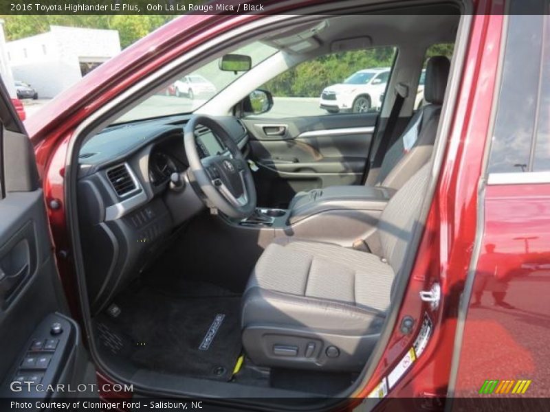 Ooh La La Rouge Mica / Black 2016 Toyota Highlander LE Plus