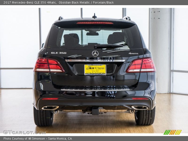Obsidian Black Metallic / Porcelain/Black 2017 Mercedes-Benz GLE 350 4Matic