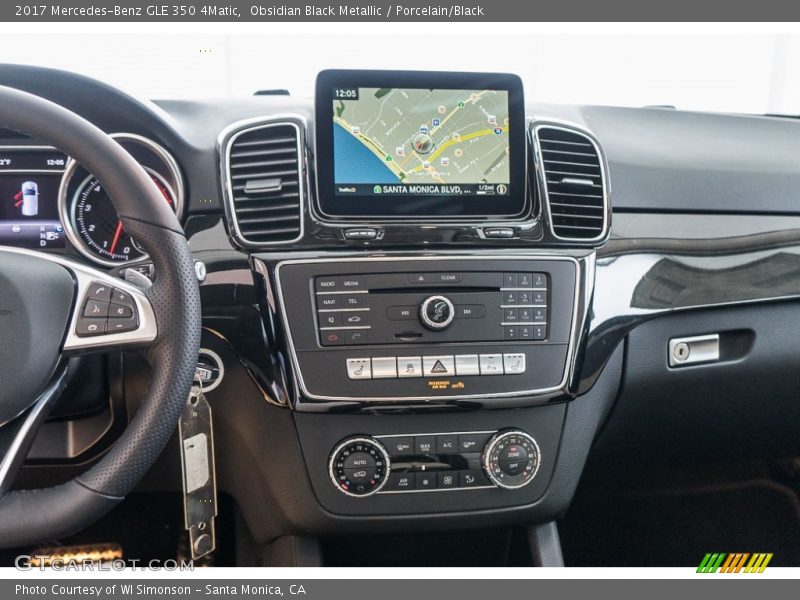 Controls of 2017 GLE 350 4Matic