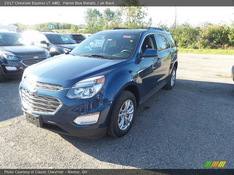 Patriot Blue Metallic / Jet Black 2017 Chevrolet Equinox LT AWD