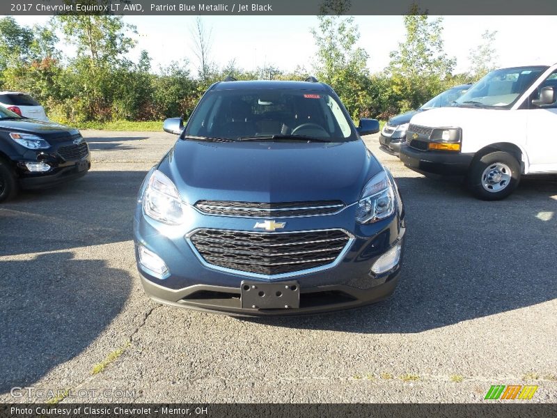 Patriot Blue Metallic / Jet Black 2017 Chevrolet Equinox LT AWD