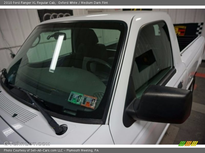 Oxford White / Medium Dark Flint 2010 Ford Ranger XL Regular Cab