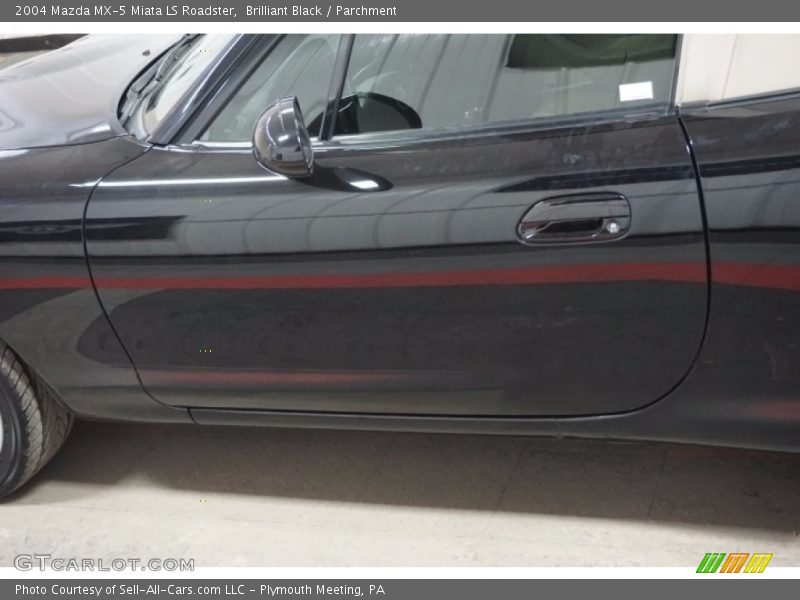 Brilliant Black / Parchment 2004 Mazda MX-5 Miata LS Roadster