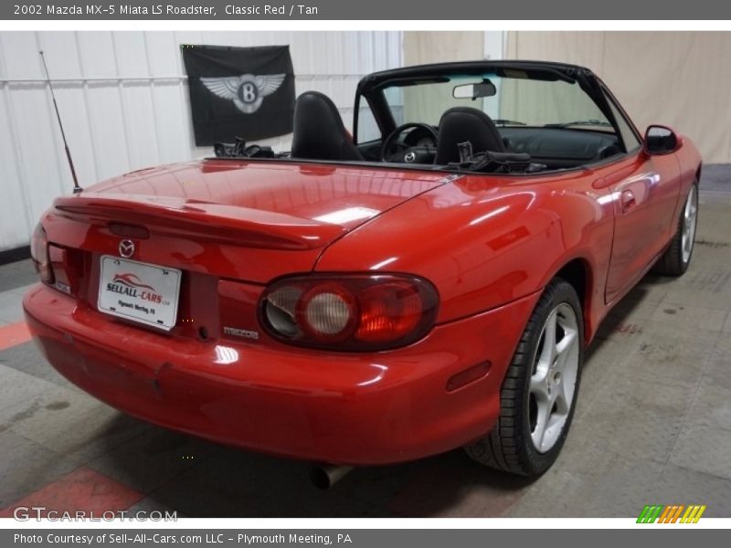 Classic Red / Tan 2002 Mazda MX-5 Miata LS Roadster