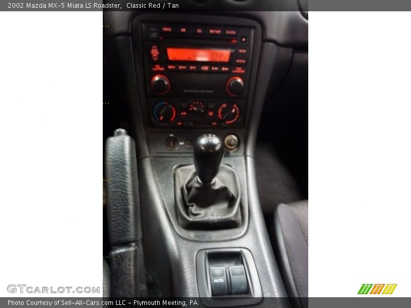 Classic Red / Tan 2002 Mazda MX-5 Miata LS Roadster