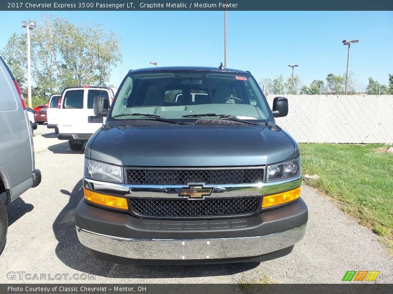 Graphite Metallic / Medium Pewter 2017 Chevrolet Express 3500 Passenger LT
