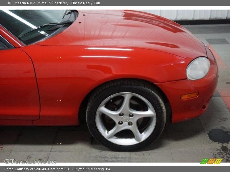 Classic Red / Tan 2002 Mazda MX-5 Miata LS Roadster