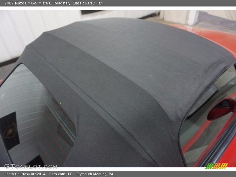 Classic Red / Tan 2002 Mazda MX-5 Miata LS Roadster