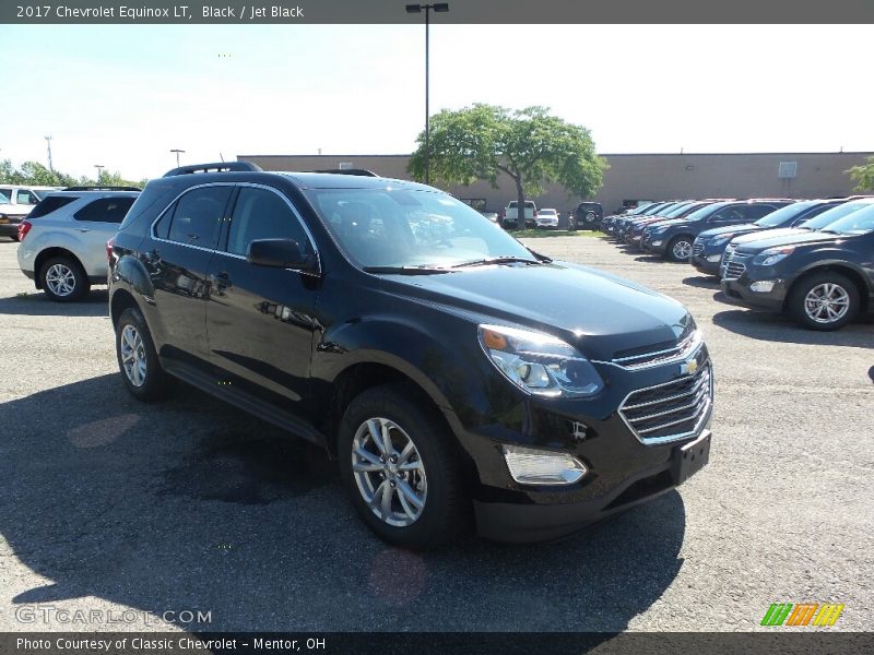 Black / Jet Black 2017 Chevrolet Equinox LT