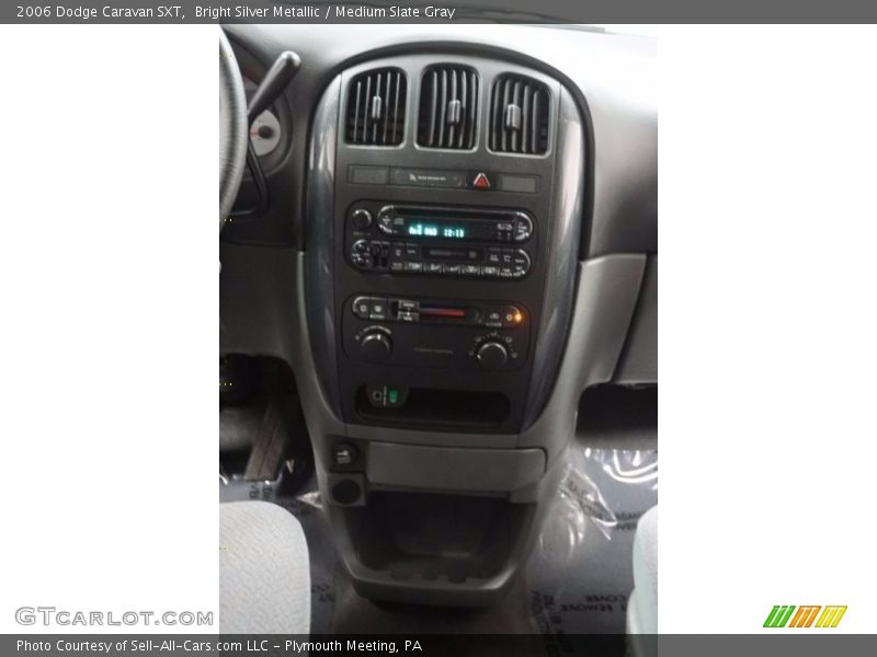 Bright Silver Metallic / Medium Slate Gray 2006 Dodge Caravan SXT