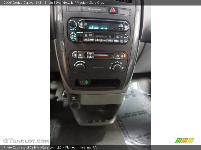 Bright Silver Metallic / Medium Slate Gray 2006 Dodge Caravan SXT