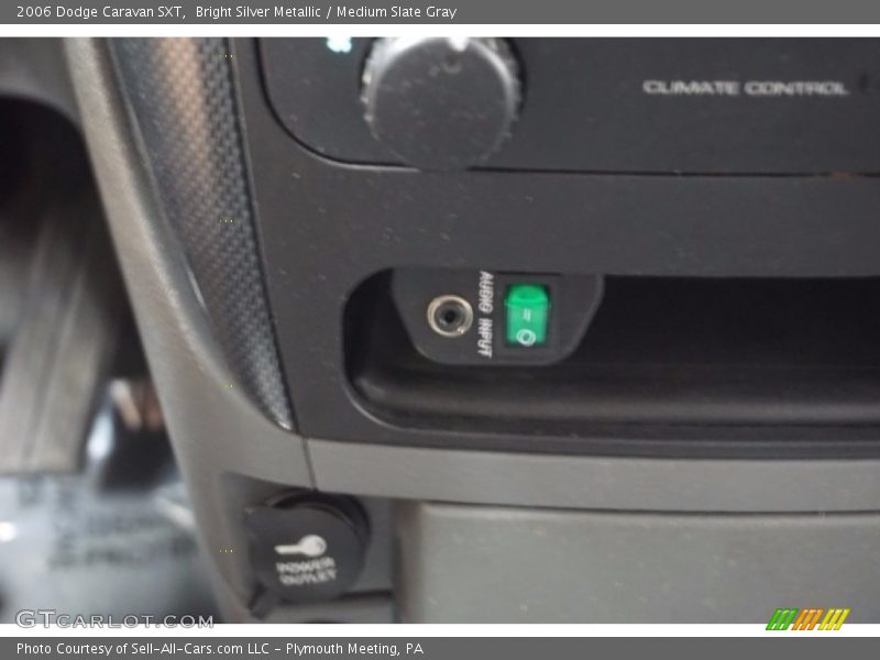 Bright Silver Metallic / Medium Slate Gray 2006 Dodge Caravan SXT