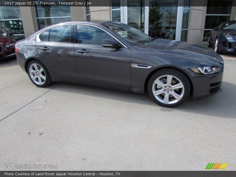 Tempest Gray / Jet 2017 Jaguar XE 25t Premium