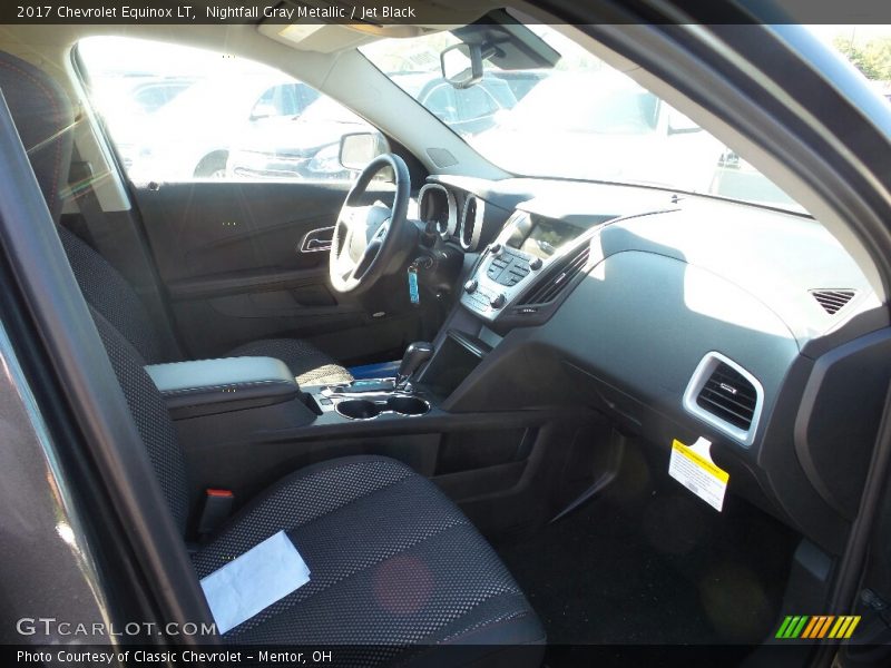 Nightfall Gray Metallic / Jet Black 2017 Chevrolet Equinox LT