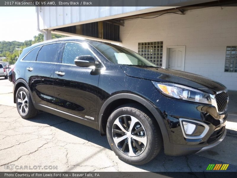 Front 3/4 View of 2017 Sorento EX V6 AWD