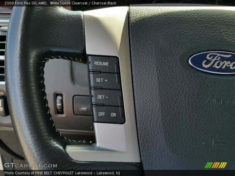 White Suede Clearcoat / Charcoal Black 2009 Ford Flex SEL AWD