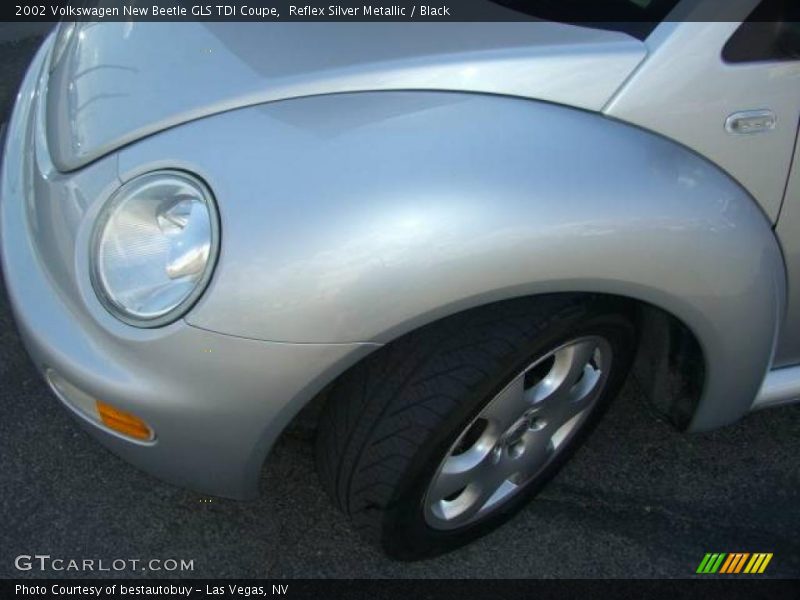 Reflex Silver Metallic / Black 2002 Volkswagen New Beetle GLS TDI Coupe