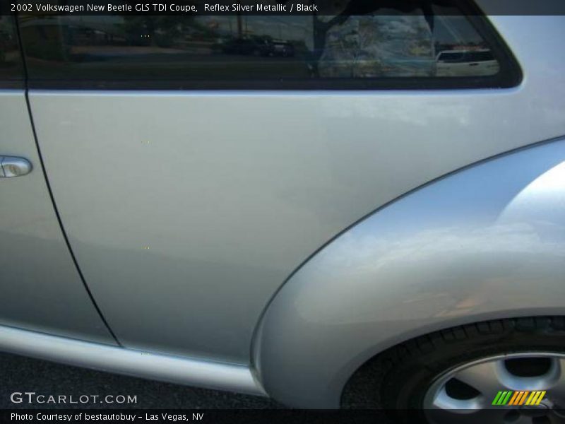 Reflex Silver Metallic / Black 2002 Volkswagen New Beetle GLS TDI Coupe