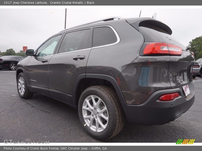 Granite Crystal Metallic / Black 2017 Jeep Cherokee Latitude