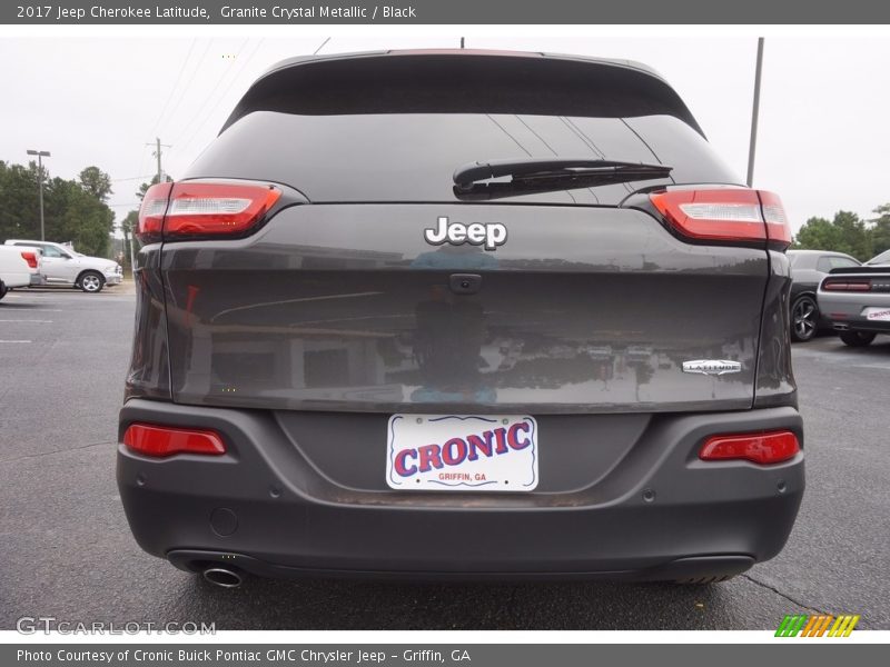 Granite Crystal Metallic / Black 2017 Jeep Cherokee Latitude