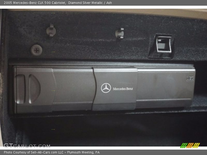 Diamond Silver Metallic / Ash 2005 Mercedes-Benz CLK 500 Cabriolet