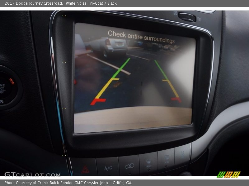 White Noise Tri-Coat / Black 2017 Dodge Journey Crossroad