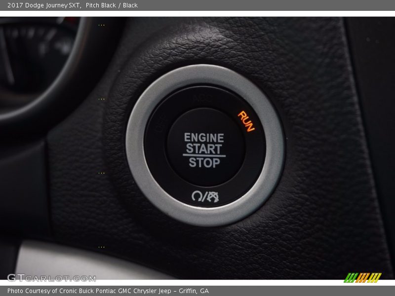 Pitch Black / Black 2017 Dodge Journey SXT