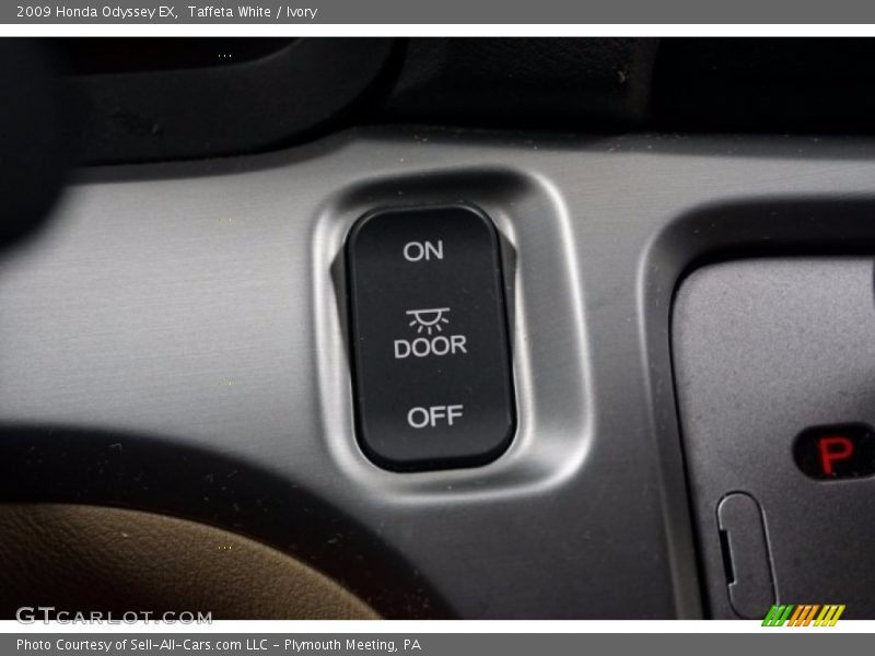 Taffeta White / Ivory 2009 Honda Odyssey EX