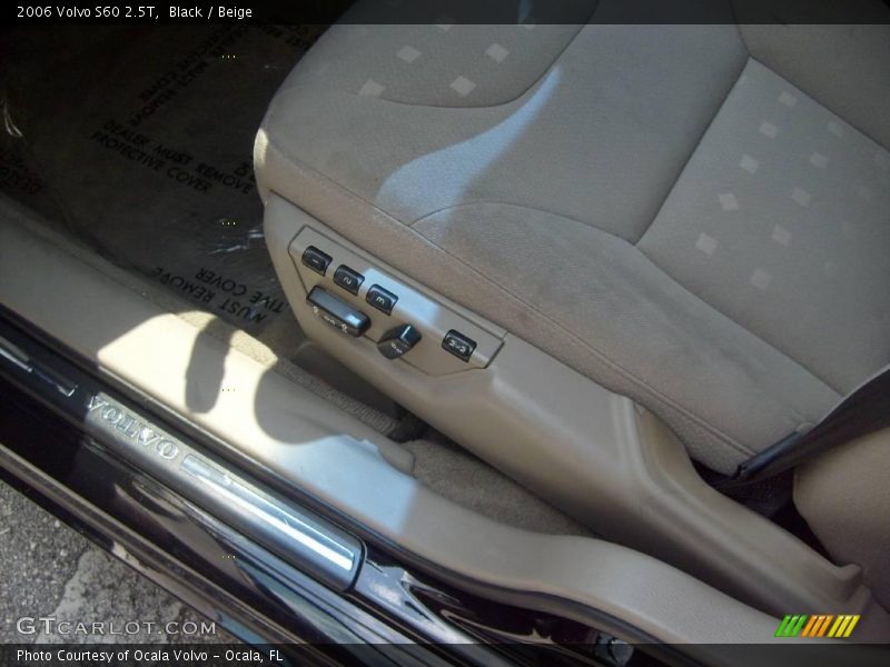 Black / Beige 2006 Volvo S60 2.5T