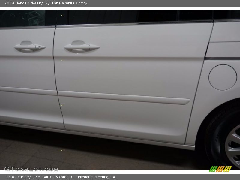 Taffeta White / Ivory 2009 Honda Odyssey EX