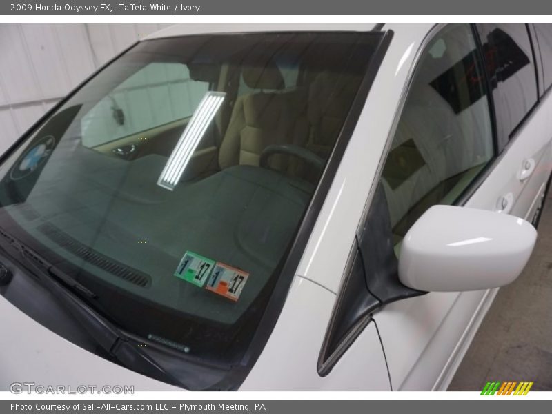 Taffeta White / Ivory 2009 Honda Odyssey EX