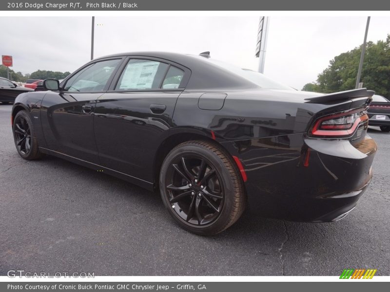Pitch Black / Black 2016 Dodge Charger R/T