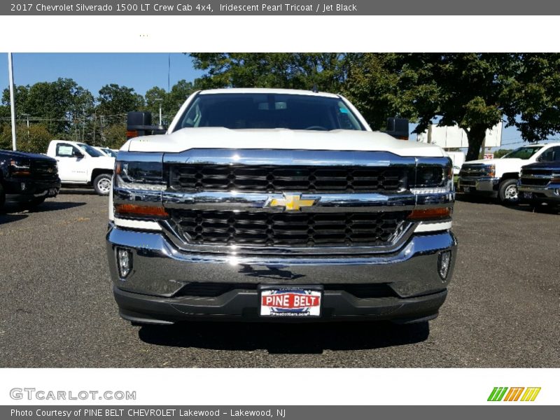 Iridescent Pearl Tricoat / Jet Black 2017 Chevrolet Silverado 1500 LT Crew Cab 4x4