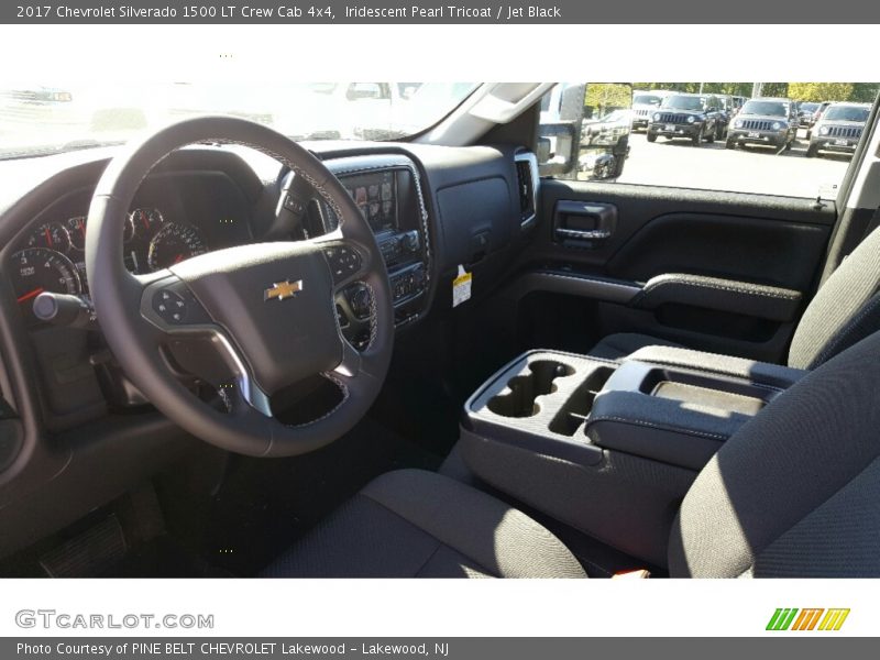 Iridescent Pearl Tricoat / Jet Black 2017 Chevrolet Silverado 1500 LT Crew Cab 4x4