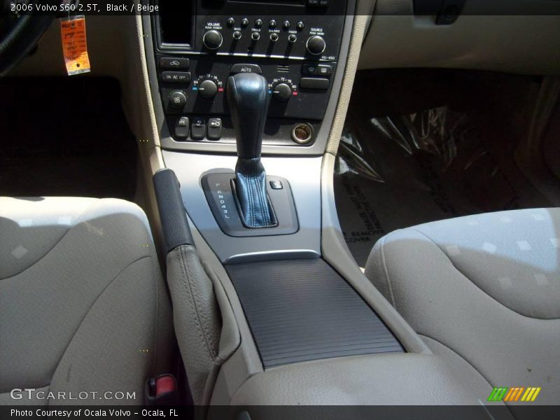 Black / Beige 2006 Volvo S60 2.5T