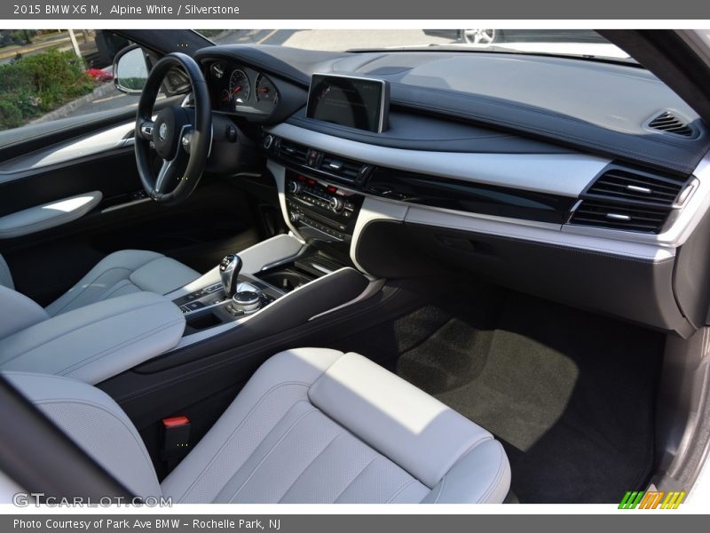 Alpine White / Silverstone 2015 BMW X6 M