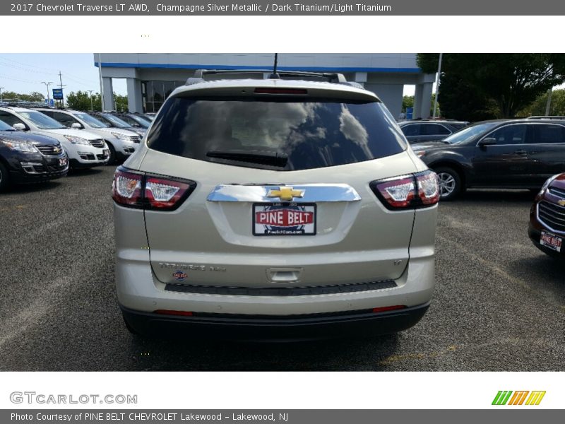 Champagne Silver Metallic / Dark Titanium/Light Titanium 2017 Chevrolet Traverse LT AWD