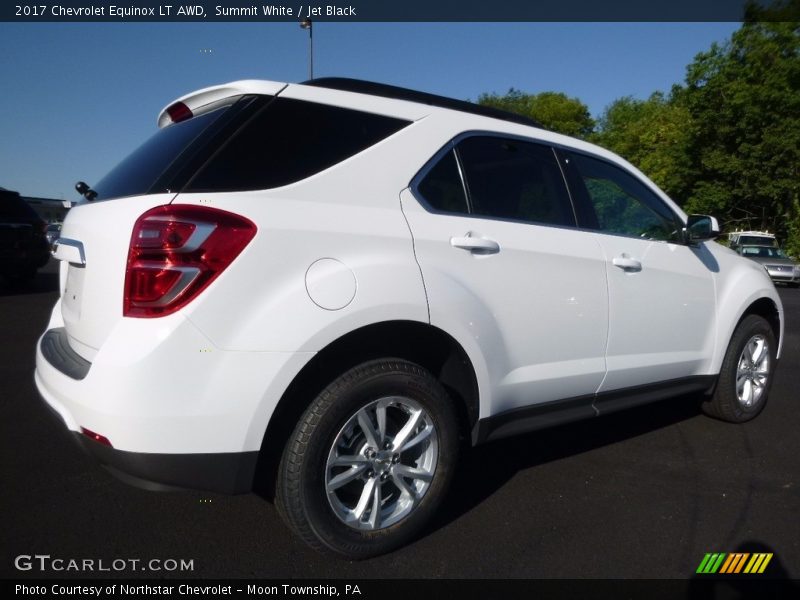 Summit White / Jet Black 2017 Chevrolet Equinox LT AWD