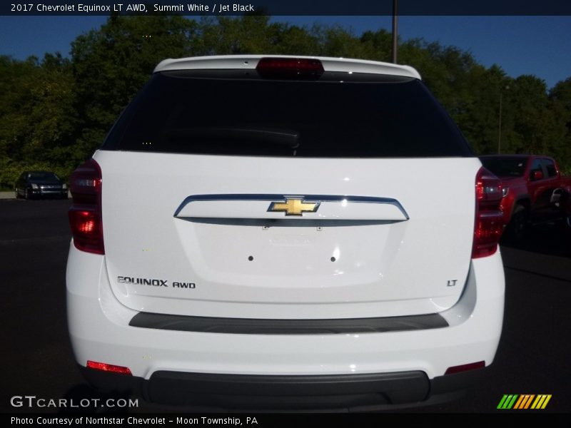 Summit White / Jet Black 2017 Chevrolet Equinox LT AWD