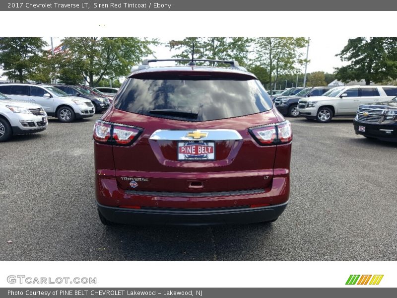 Siren Red Tintcoat / Ebony 2017 Chevrolet Traverse LT