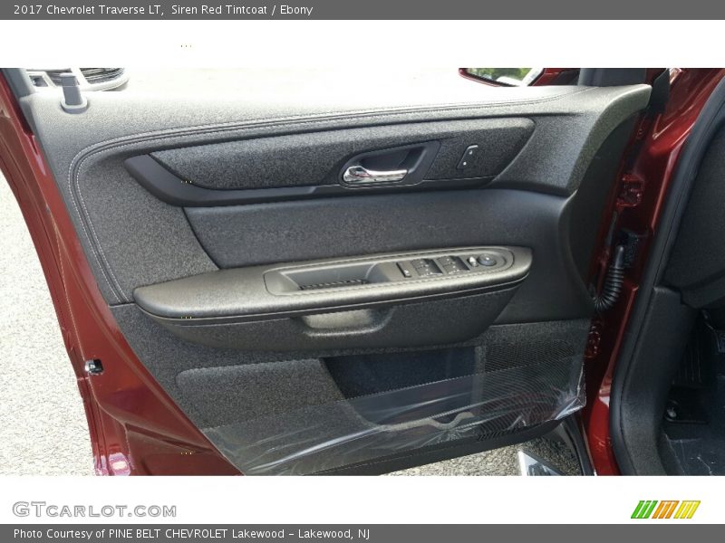 Siren Red Tintcoat / Ebony 2017 Chevrolet Traverse LT