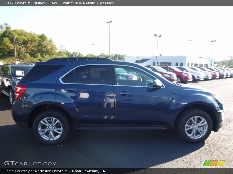 Patriot Blue Metallic / Jet Black 2017 Chevrolet Equinox LT AWD